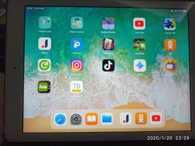 Лот: 15314596. Фото: 1. iPad Air 32 4G. Планшеты