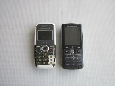 Лот: 24633449. Фото: 1. Мобильные телефоны Sony Ericsson... Кнопочные мобильные телефоны