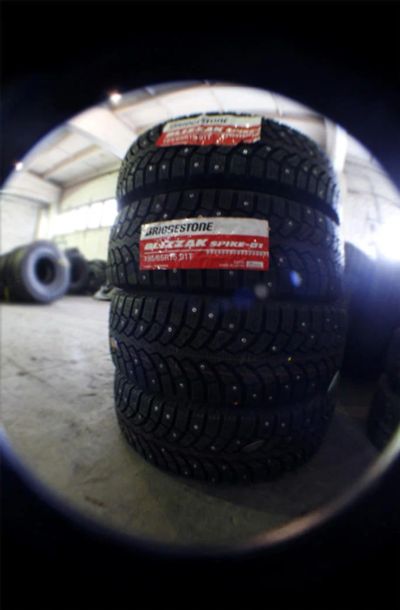 Лот: 4631332. Фото: 1. 195/65 R15 Bridgestone Spike-01... Шины