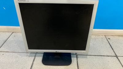 Лот: 20567054. Фото: 1. Монитор Lg. ЖК-мониторы