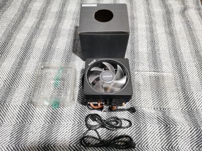 Лот: 18073102. Фото: 1. Боксовый кулер AMD Wraith Prism... Системы охлаждения