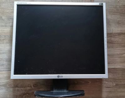 Лот: 23247773. Фото: 1. ЖК монитор 19" LG L1953s, 1280... ЖК-мониторы