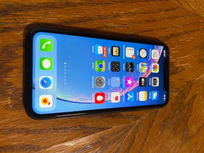 Лот: 16845697. Фото: 1. iPhone XR 64gb. Смартфоны