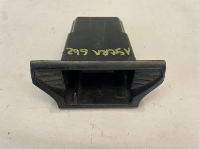 Лот: 22459592. Фото: 1. пепельница Opel Astra L48. Другое (автозапчасти)