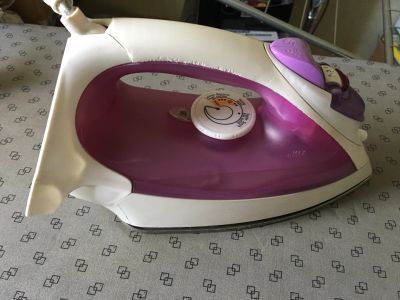 Лот: 11937592. Фото: 1. Утюг tefal. Утюги, парогенераторы, отпариватели