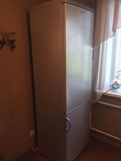 Лот: 11620317. Фото: 1. Холодильник zanussi. Холодильники, морозильные камеры