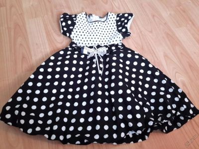 Лот: 6106867. Фото: 1. платье девочке в горох до 3х лет. Платья, сарафаны