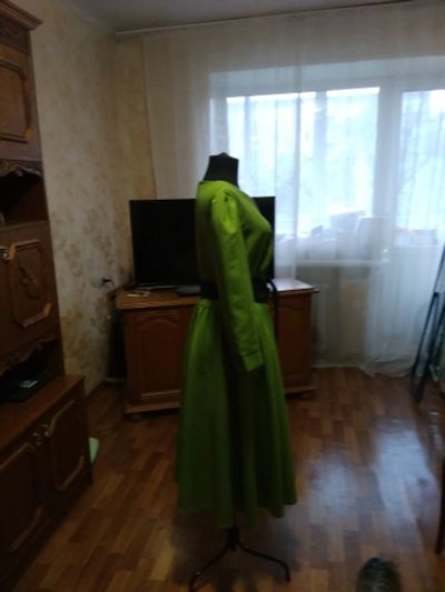 Лот: 11547260. Фото: 1. Платье зеленое. Платья