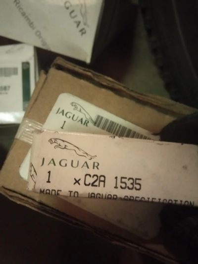 Лот: 13954771. Фото: 1. Свеча зажигания Jaguar C2A1535... Электрооборудование