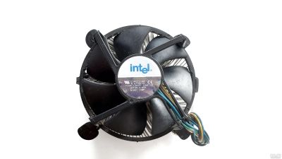 Лот: 17904664. Фото: 1. Кулер Intel б/у. Системы охлаждения
