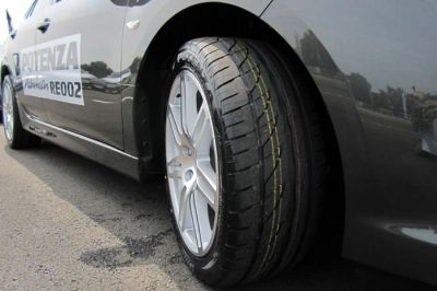 Лот: 5099385. Фото: 1. 205/50 R17 Bridgestone Potenza... Шины