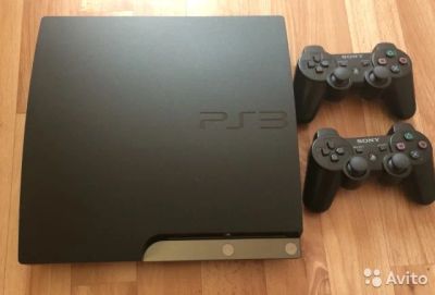 Лот: 7964903. Фото: 1. PlayStation 3 + 4 диска+2 геймпада. Консоли