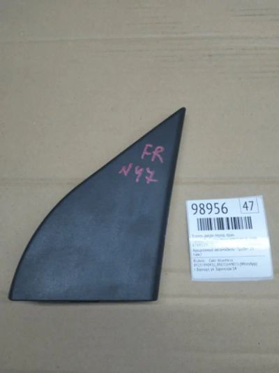 Лот: 21397166. Фото: 1. уголок двери Toyota Town Ace Noah... Двигатель и элементы двигателя