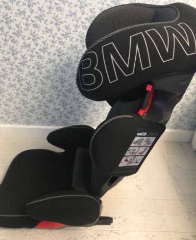 Лот: 11872985. Фото: 1. Автокресло bmw seat junior 15-36... Детские автокресла