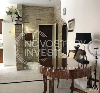 Лот: 18140369. Фото: 1. Продам 3 комн, 60 м², 1/5 эт. Квартиры, студии