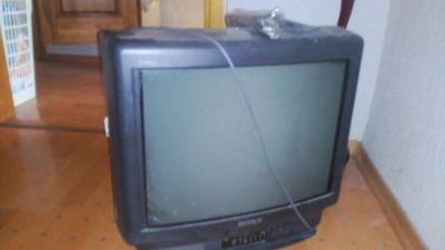 Лот: 7757471. Фото: 1. Телевизор Sony Trinitron с пультом. Телевизоры