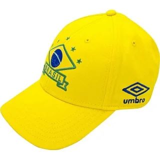 Лот: 7514138. Фото: 1. Кепка Umbro сборной Бразилии. Другое (аксессуары)
