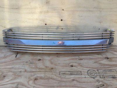 Лот: 18523847. Фото: 1. Решетка радиатора Toyota Noah... Кузов
