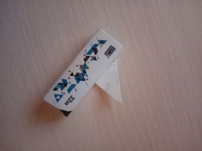 Лот: 17008988. Фото: 1. usb флэшка (флешка, флеш-память... USB-флеш карты