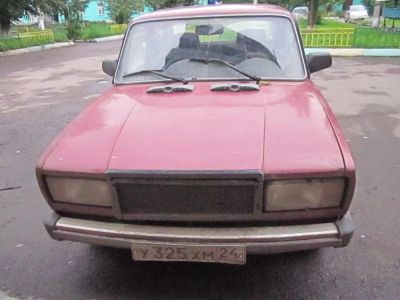 Лот: 3073982. Фото: 1. Лада 2107 1993г. Автомобили