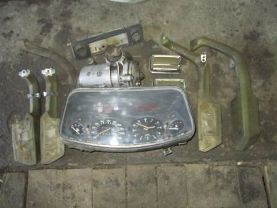 Лот: 832225. Фото: 1. Запчасти от BMW 520 82г.в. Электрооборудование