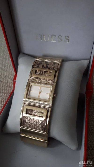 Лот: 15150353. Фото: 1. Часы женские GUESS. Оригинальные наручные часы