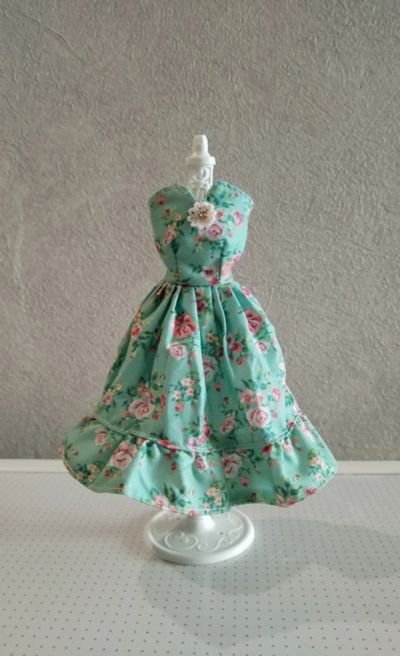 Лот: 21769987. Фото: 1. Новое платье для куклы барби. Куклы и аксессуары