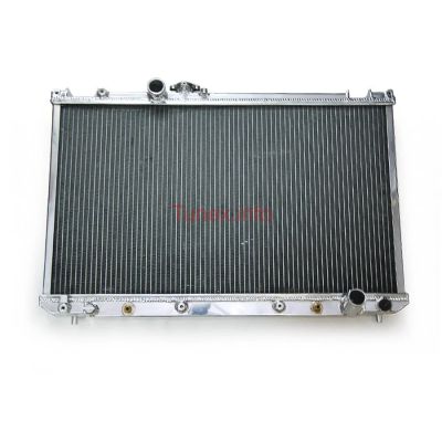 Лот: 24885098. Фото: 1. Радиатор алюминиевый Toyota JZX110... Двигатель и элементы двигателя