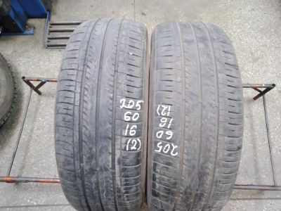 Лот: 25644930. Фото: 1. 2шт 205-60-16 Kumho Solus KH17. Шины
