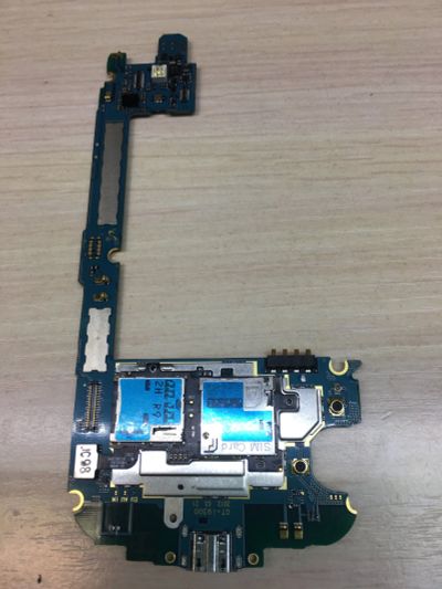 Лот: 15459657. Фото: 1. Плата Samsung i9300. Микросхемы и платы