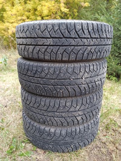 Лот: 18132028. Фото: 1. Bridgestone Ice Cruiser 7000 185... Шины