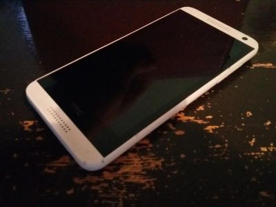 Лот: 7289355. Фото: 1. HTC Desire 610 4G (белый) на гарантии... Смартфоны