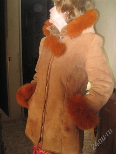 Лот: 771969. Фото: 1. Дубленочка натуральная 42-44р-р. Верхняя одежда