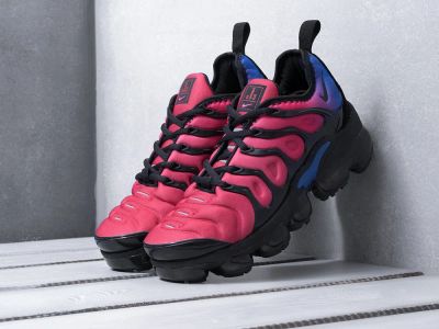 Лот: 11460545. Фото: 1. Кроссовки Nike Air VaporMax Plus. Кеды, кроссовки, слипоны