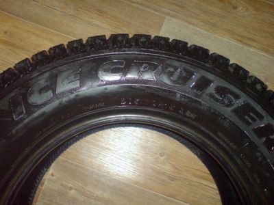 Лот: 3290483. Фото: 1. Зимние шины Bridgestone Ice Cruiser... Шины