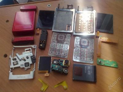 Лот: 700494. Фото: 1. Запчасти на Nokia N76 о цене договоримся. Кнопочные мобильные телефоны