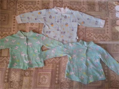 Лот: 7629544. Фото: 1. Распашонки р.68. Ползунки, распашонки, слипы