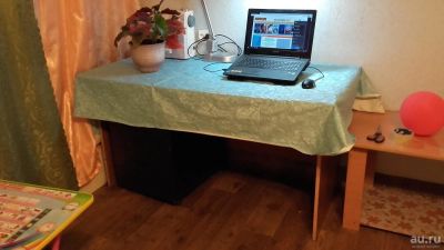 Лот: 9974697. Фото: 1. Стол письменный большой обмен. Компьютерные и письменные столы