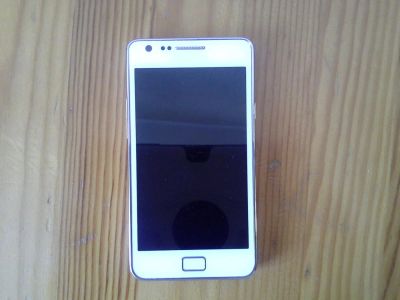 Лот: 4462556. Фото: 1. Samsung i9100 Galaxy SII белый. Смартфоны