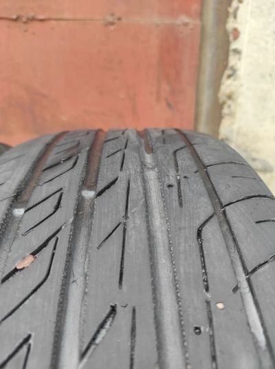 Лот: 25349501. Фото: 1. Шины 195/65 r15 nitto легковые. Шины