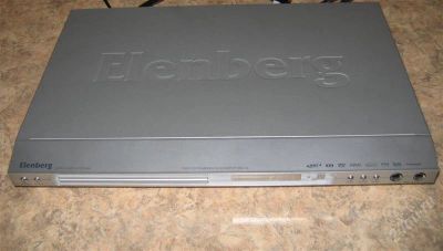 Лот: 1652028. Фото: 1. DVD плеер с караоке Elenberg DVDP-2420. DVD, Blu-Ray плееры