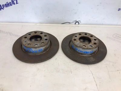 Лот: 21707922. Фото: 1. диски тормозные Skoda Octavia... Тормозная система