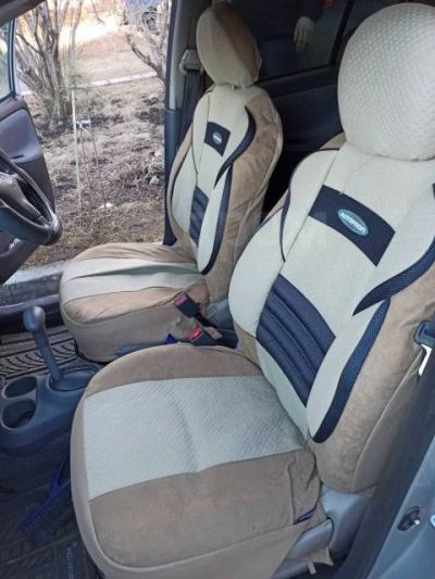 Лот: 17592587. Фото: 1. Автокресла Toyota Vitz , Platz... Кузов