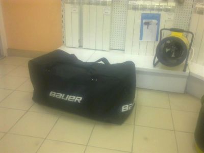 Лот: 3502216. Фото: 1. Сумка Баул хоккейный BAUER. Другое (спортивные товары)