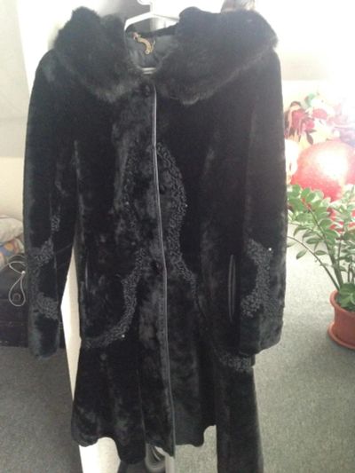 Лот: 8463115. Фото: 1. Шуба мутон. Верхняя одежда