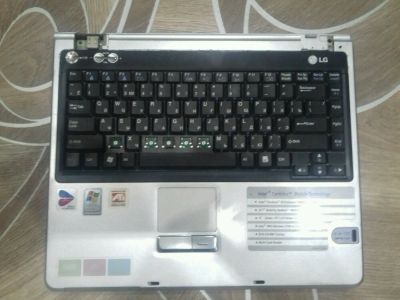 Лот: 10942157. Фото: 1. Половина ноутбука :-) LG Lm50. Ноутбуки