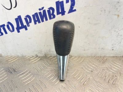 Лот: 25071881. Фото: 1. ручка АКПП toyota corolla ZRE151L. Двигатель и элементы двигателя