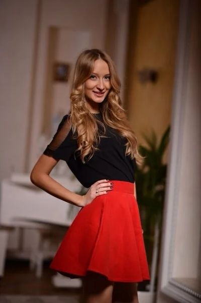 Лот: 3725013. Фото: 1. Юбка солнце красная. Юбки