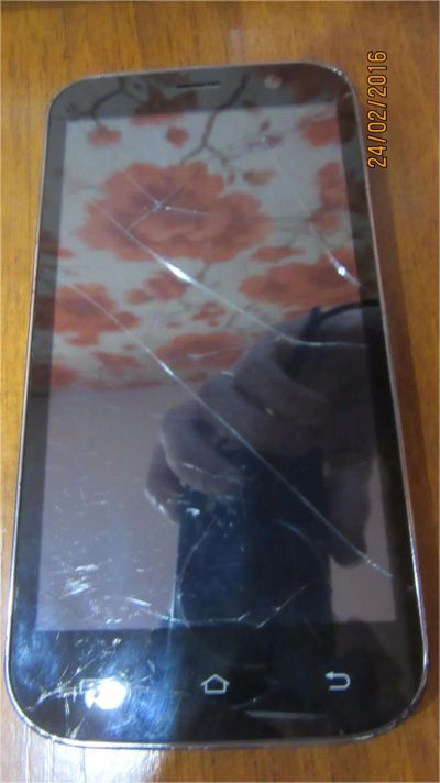 Лот: 7007015. Фото: 1. DNS 5004. Смартфоны