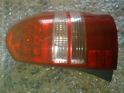 Лот: 524620. Фото: 1. Стоп Toyota Wish. Другое (оснащение, оборудование, аксессуары)